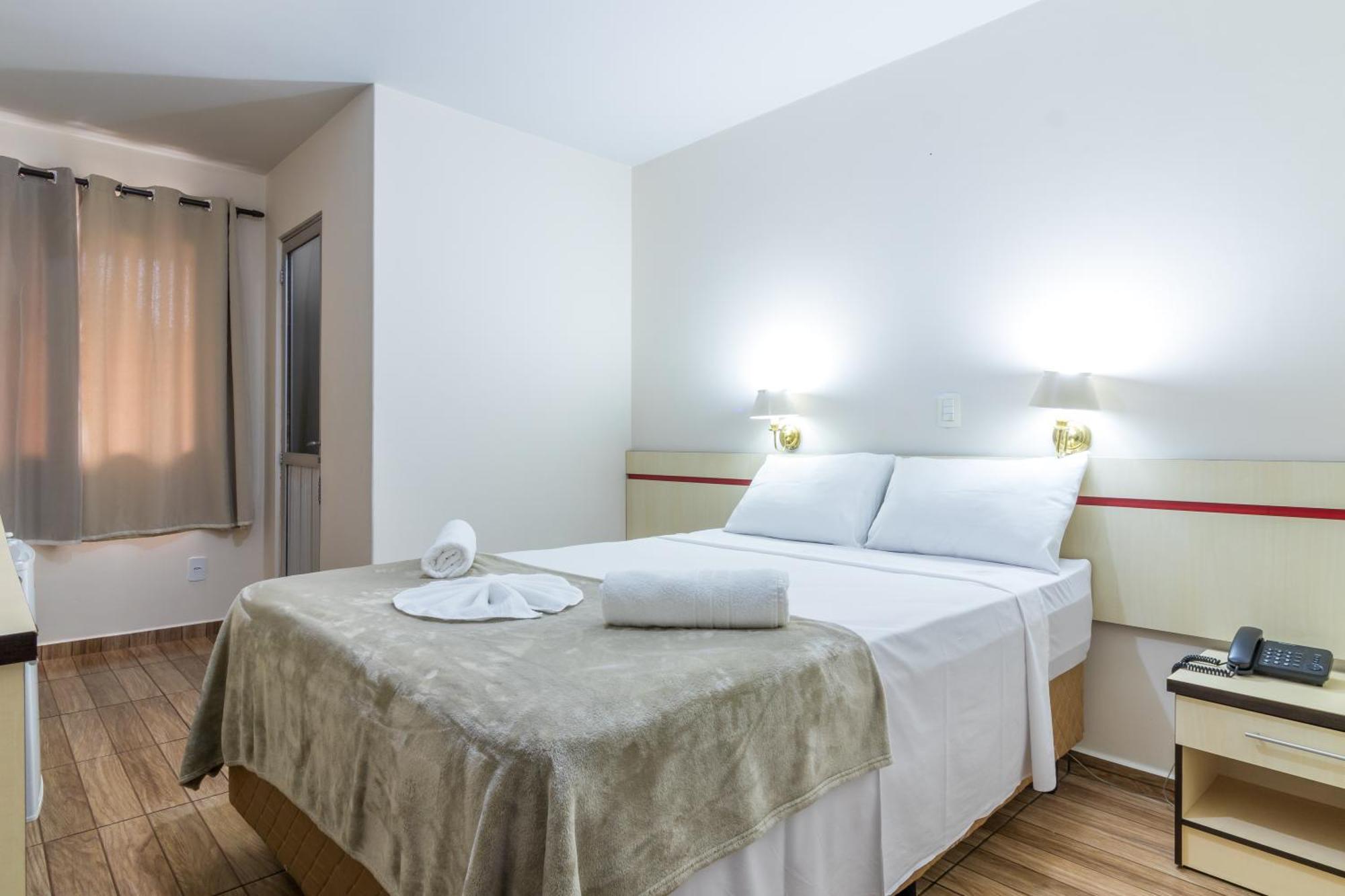 פוז דו איגואסו Foz Budget Hotel מראה חיצוני תמונה