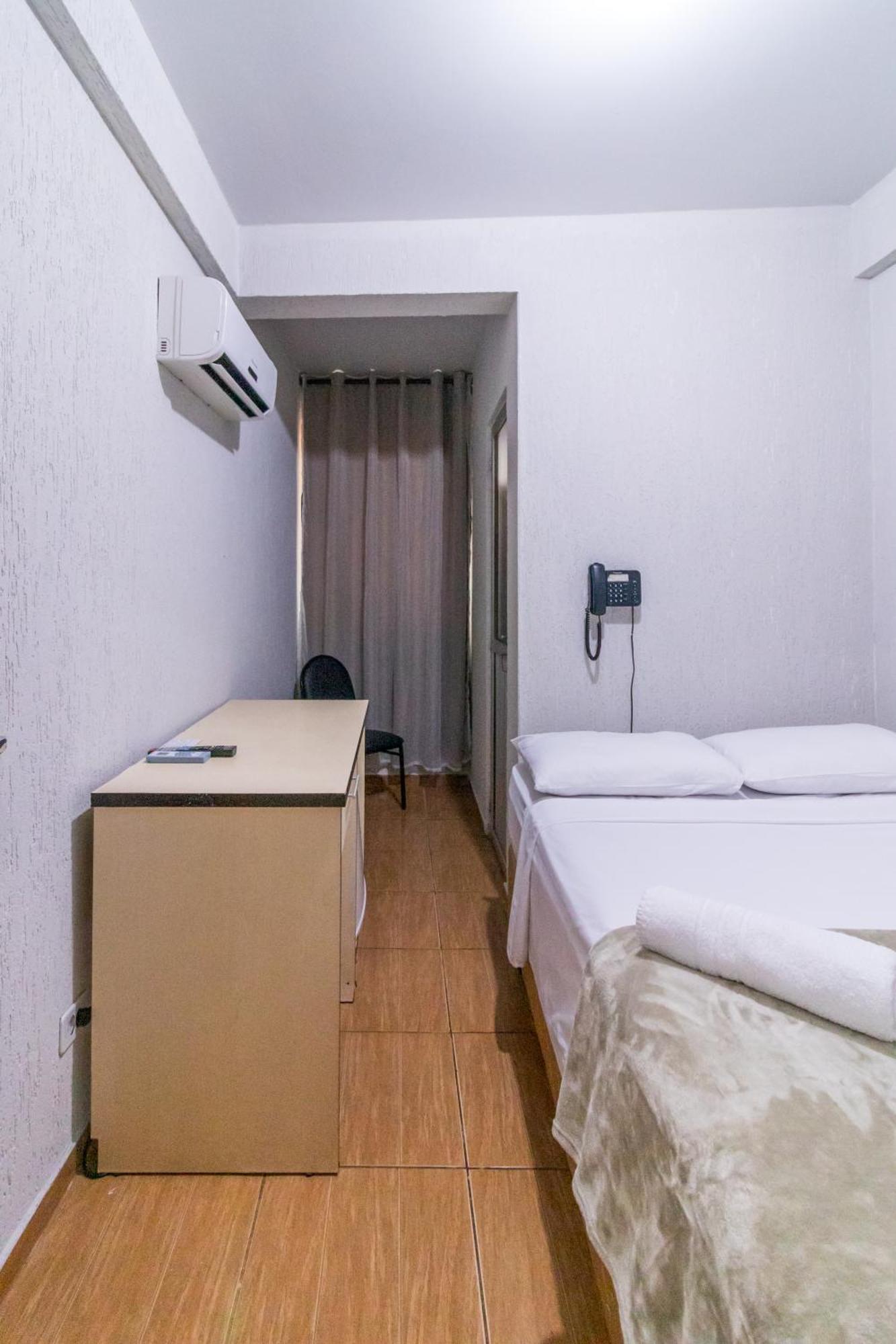 פוז דו איגואסו Foz Budget Hotel מראה חיצוני תמונה