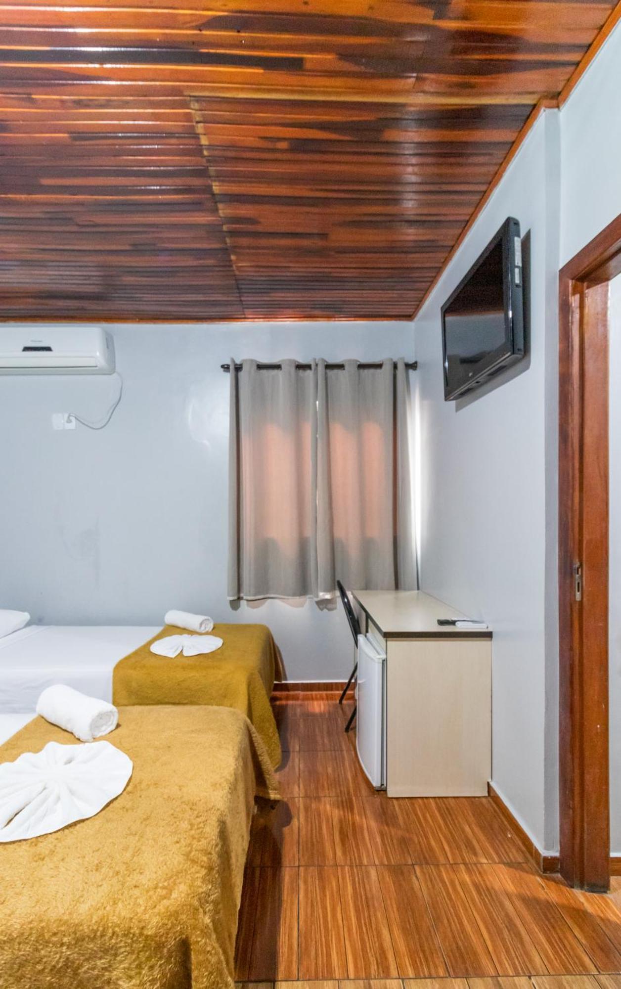 פוז דו איגואסו Foz Budget Hotel מראה חיצוני תמונה